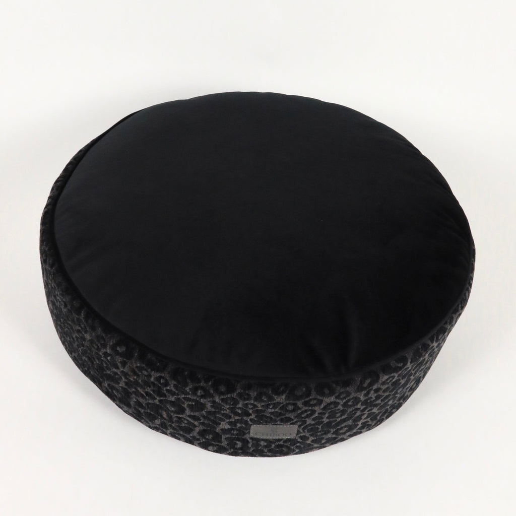 Pufa dla psa Lori - Midnight Leopard